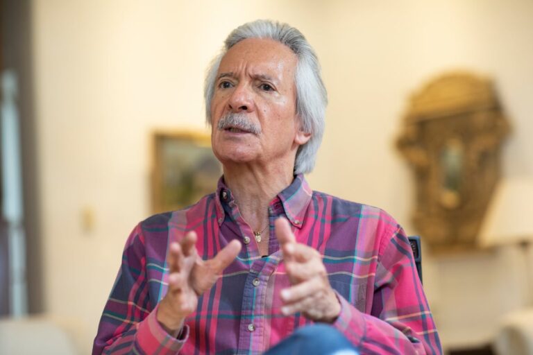 735fe3e828fa49299009b3e6699ea47d