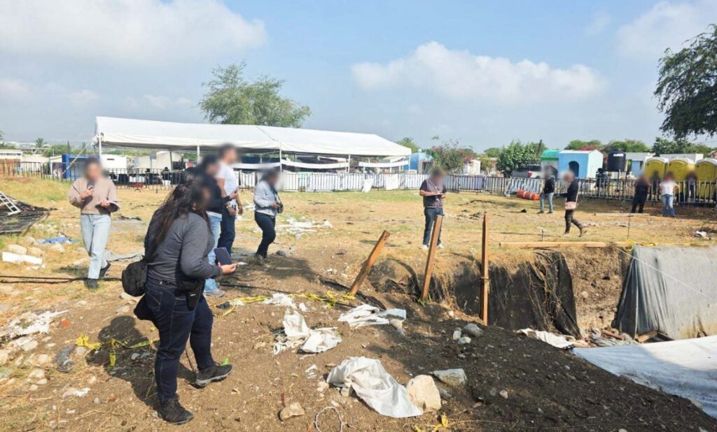 9c902f31165645a6ba79ff7078f02d38