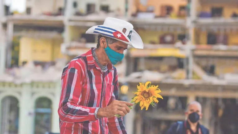 b7855113853e4d368e0dbc33876325db