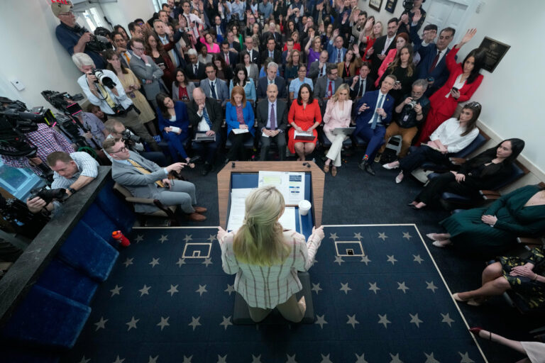 c86ebaa492834610a36d1a1d835aa18a