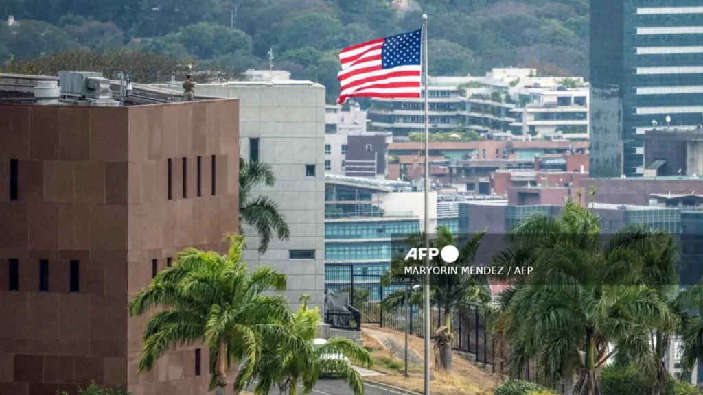 cddb7b01d6ea4022a94b4cf1985a19df