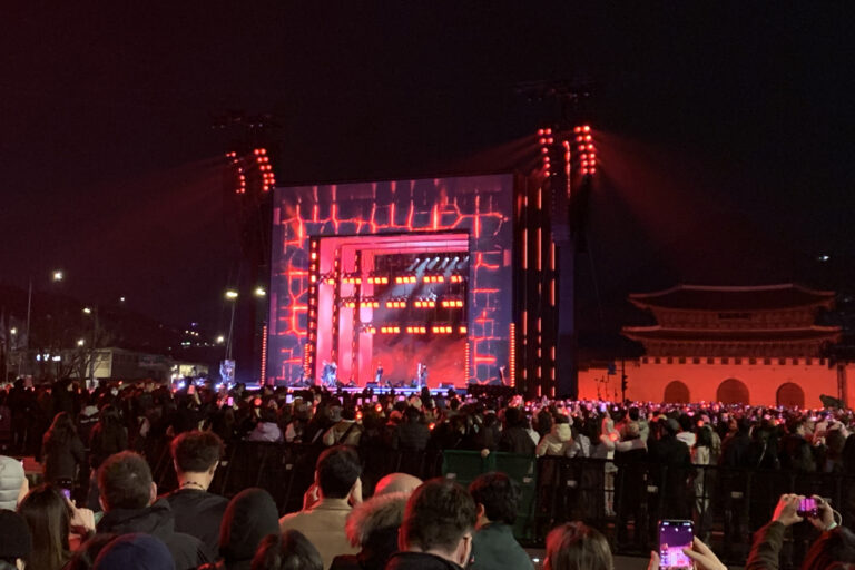 BTS hace vibrar a Seúl con su megaconcierto de retorno mezclando K-pop y tradición coreana