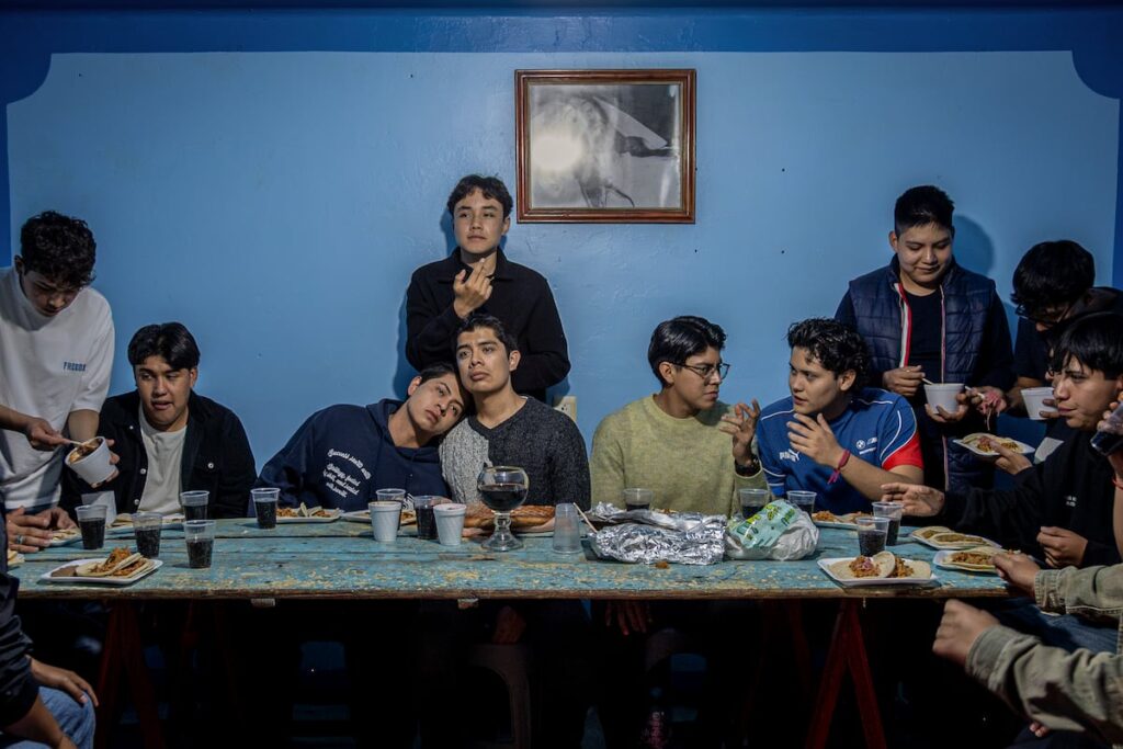 4ca1cba443ce42f8ae1a6d4905b80f04