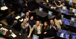 65aeb6581b844be1904f3e79f6fedf8b