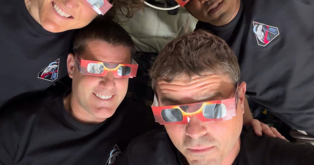 6ca962f124ef4ec3baba51863b9998a5