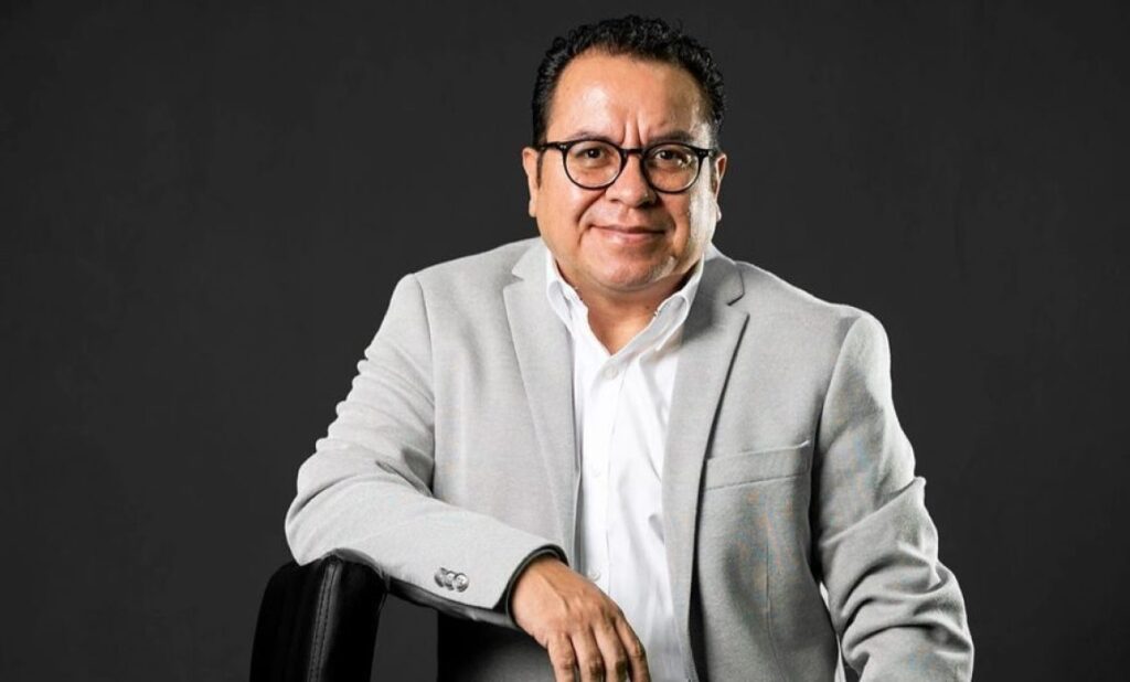 74cfbb6ef91545ed94140a3d633403b9