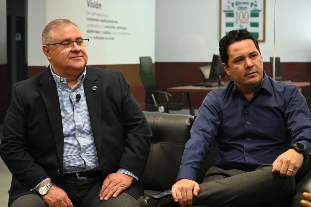 7bed7647aa954d0cbd3f75be7893aaf3