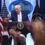 Trump lanza advertencia a Irán por supuestos cobros a petroleros en Ormuz