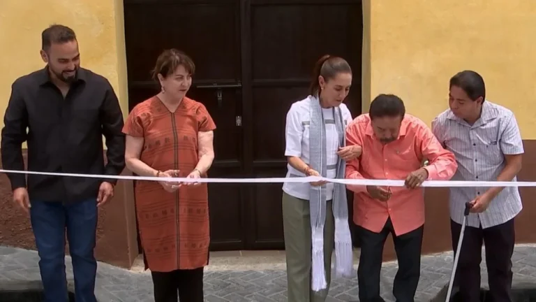 c0b1daf09ce44d01a72e9666170d02c6